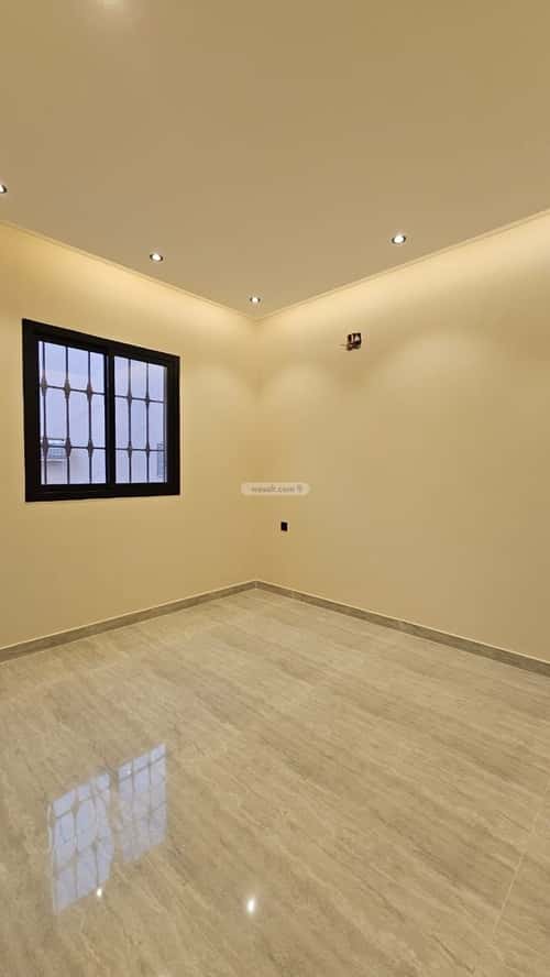 6 bedroom villa in Al Uraija Al Gharbi, Riyadh 11