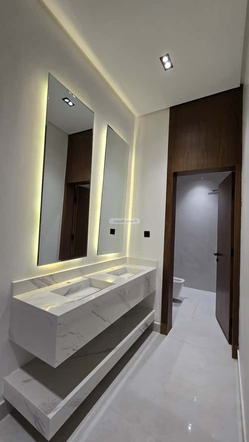 3 bedroom floor in Tuwaiq 4