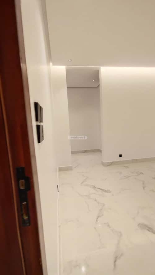 3 bedroom floor in Al Rimal 10