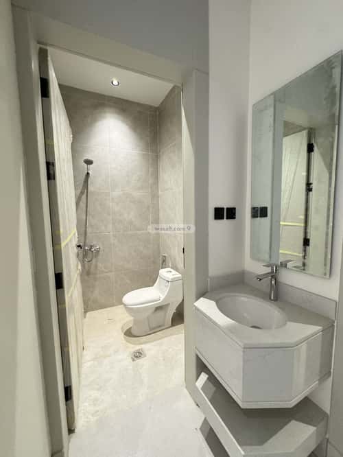 5 bedroom floor in Al Khaleej 3