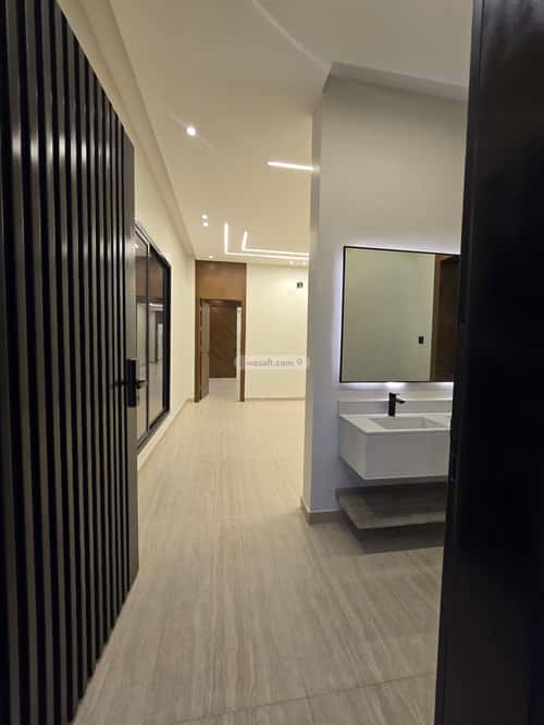 3 bedroom floor in Tuwaiq 2