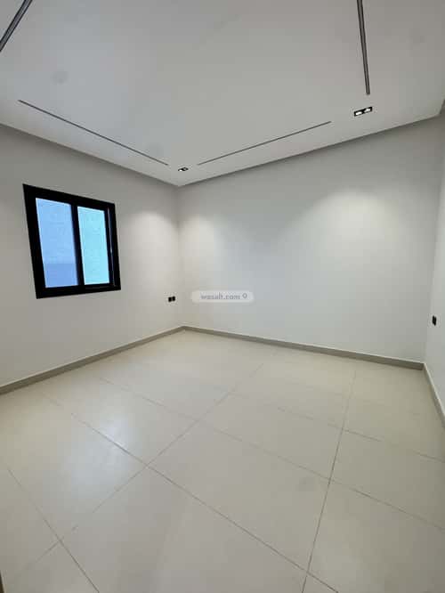 4 bedroom floor in Al Khaleej 5