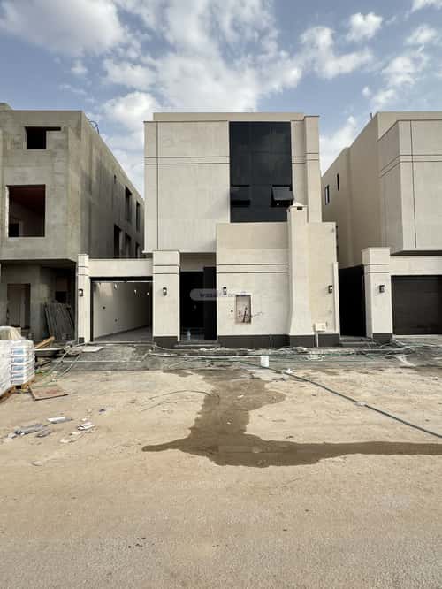 5 bedroom villa in Al Rimal 3