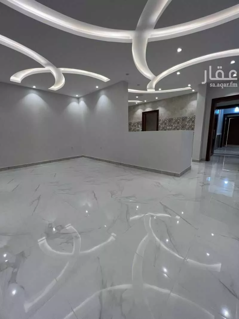 5 bedroom apartment in Al Safa, Jeddah 6