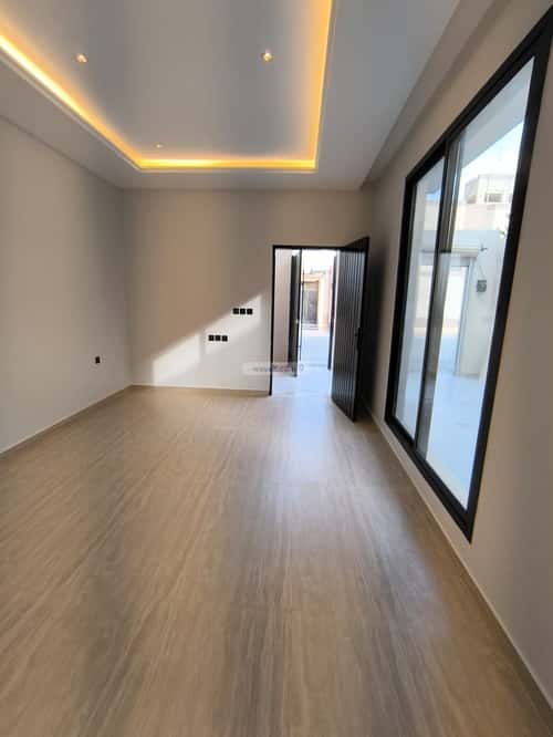 5 bedroom floor in As Suwaidi 4