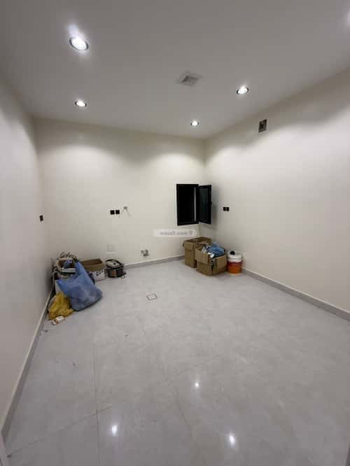 6 bedroom apartment in Al Rimal 2