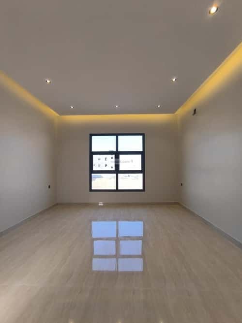 4 bedroom villa in Al Janadriyah 10