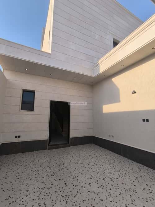 4 bedroom villa in Al Janadriyah 4