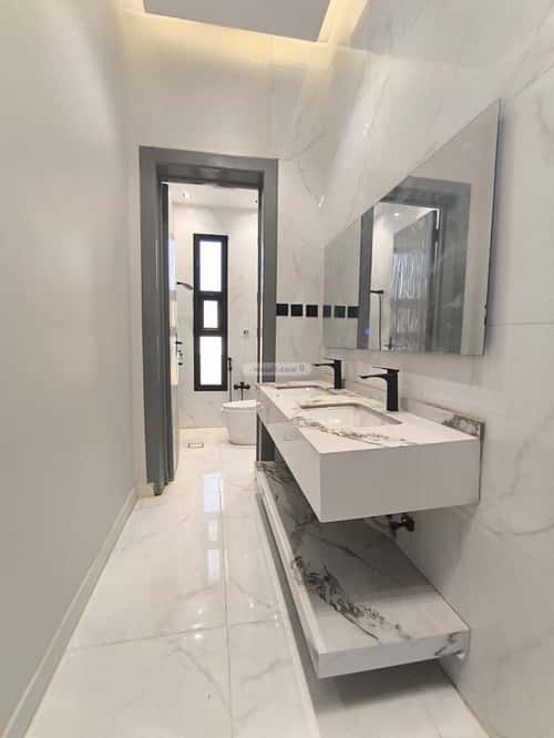 5 bedroom apartment in Al Janadriyah 2