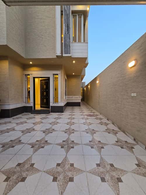 8 bedroom villa in Al Rimal 7