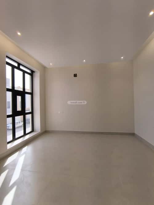 6 bedroom apartment in Al Maizilah 15