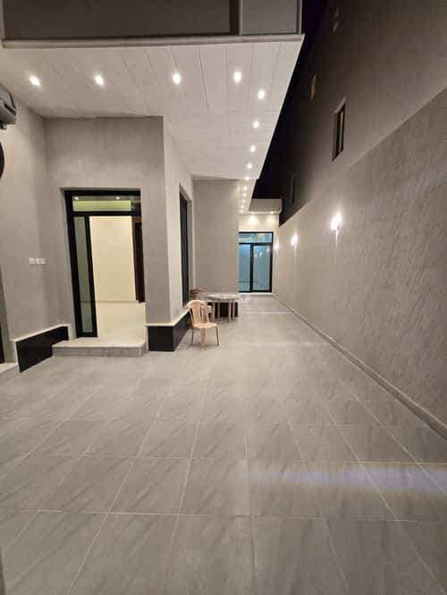 5 bedroom floor in Al Maizilah 15