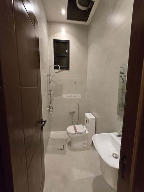 5 bedroom floor in Al Maizilah 2