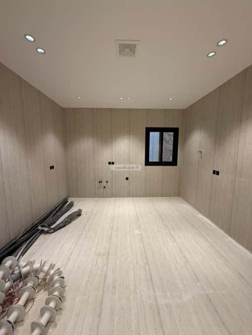 8 bedroom villa in Al Janadriyah 10