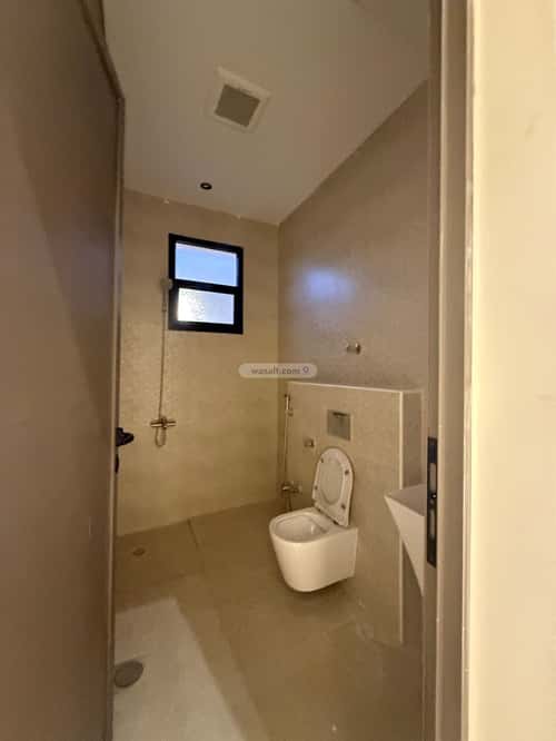 5 bedroom floor in Badr 4