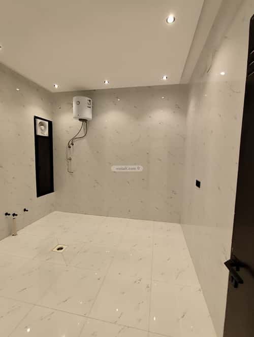 6 bedroom floor in Badr 10