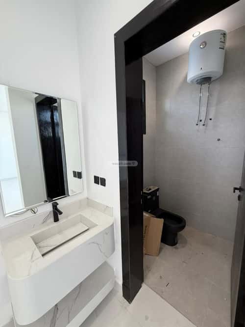 4 bedroom apartment in Al Janadriyah 6