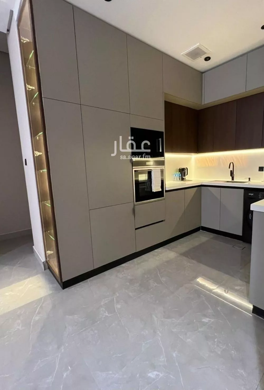 4 bedroom apartment in Hittin 9