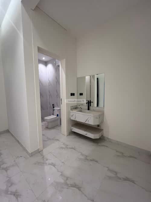 5 bedroom apartment in Badr 6