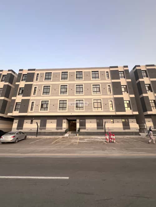 5 bedroom apartment in Badr 12