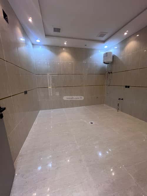 7 bedroom floor in Badr 4