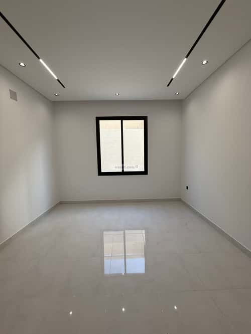 5 bedroom floor in Al Janadriyah 5