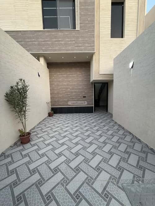 5 bedroom floor in Al Janadriyah 14