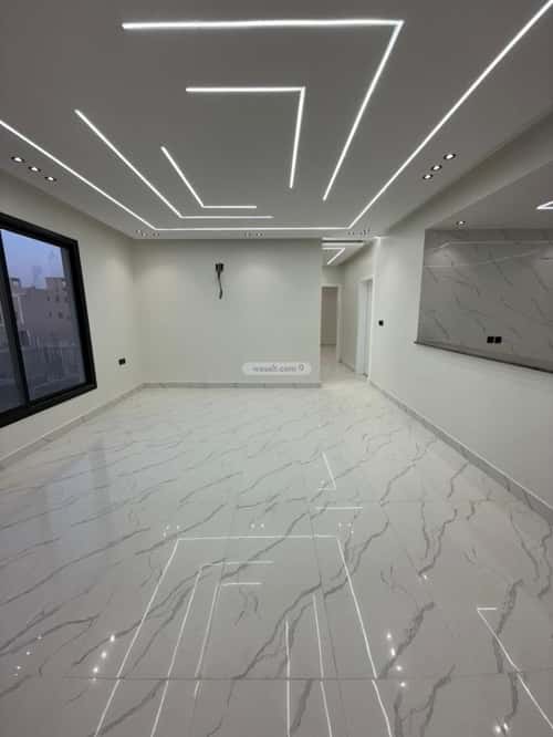 5 bedroom floor in Al Janadriyah 7