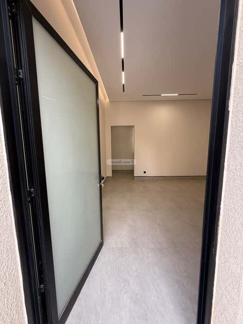 5 bedroom apartment in Al Rimal 5