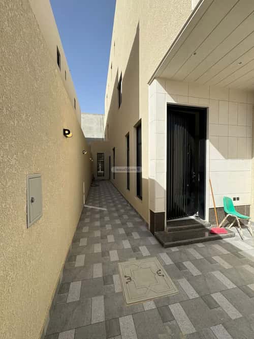 6 bedroom apartment in Al Janadriyah 13