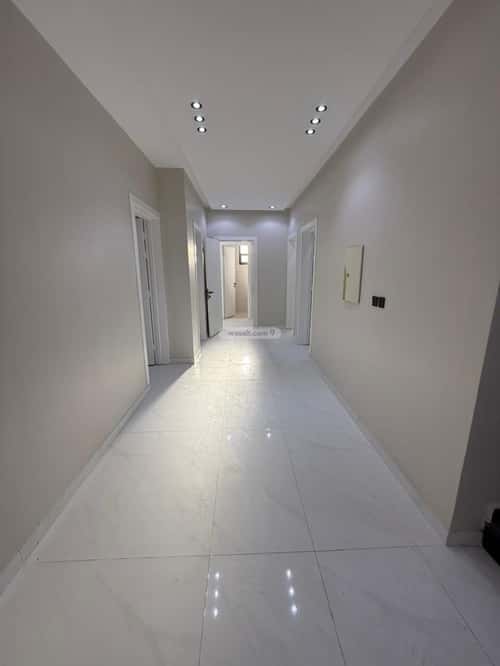9 bedroom villa in Al Janadriyah 10