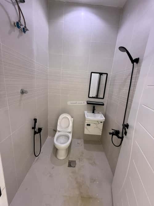 9 bedroom villa in Al Janadriyah 13