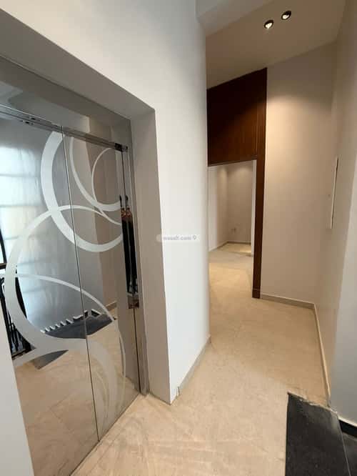 7 bedroom apartment in Al Janadriyah 5
