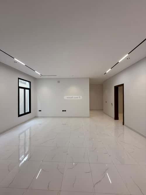 5 bedroom floor in Al Janadriyah 6