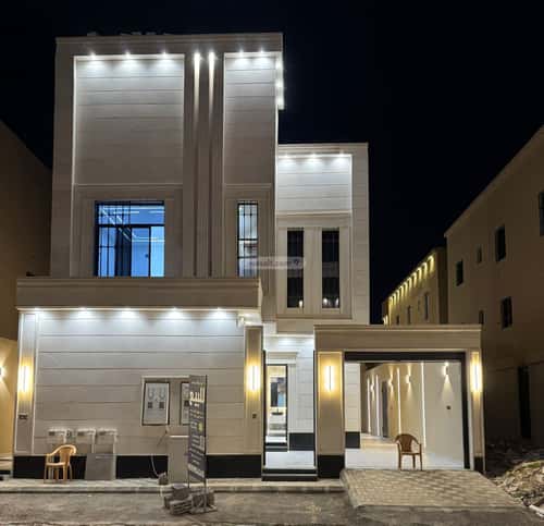 شقة 5 غرف في الندوة، الرياض 9