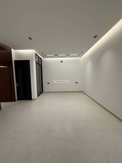 5 bedroom apartment in Al Rimal 7
