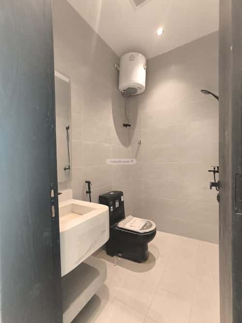 3 bedroom apartment in Al Janadriyah 5