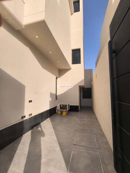 3 bedroom apartment in Al Janadriyah 3
