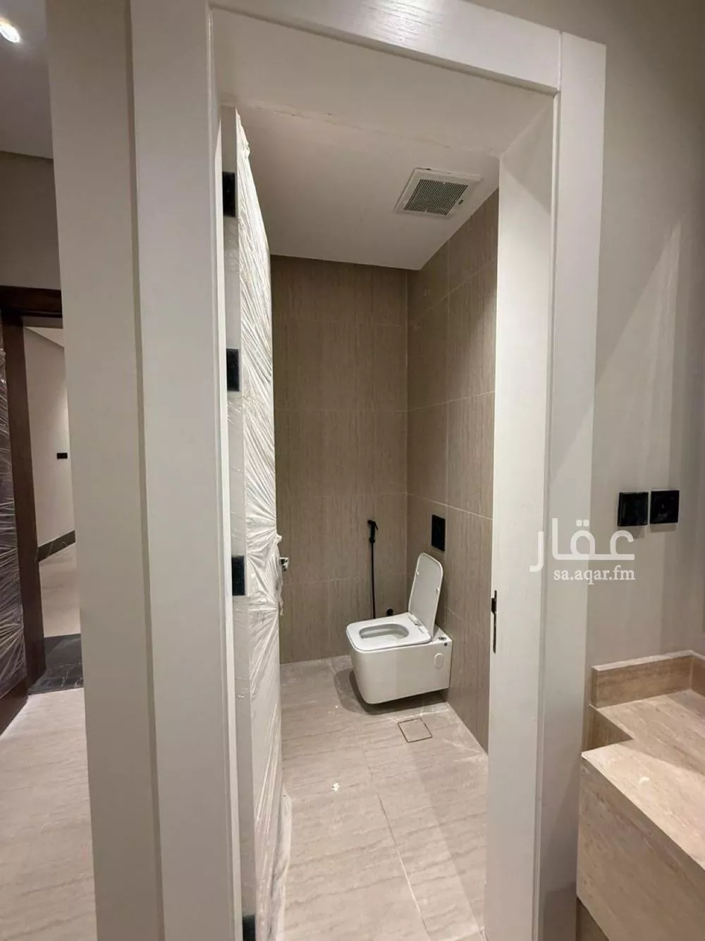3 bedroom apartment in Al Rimal 9
