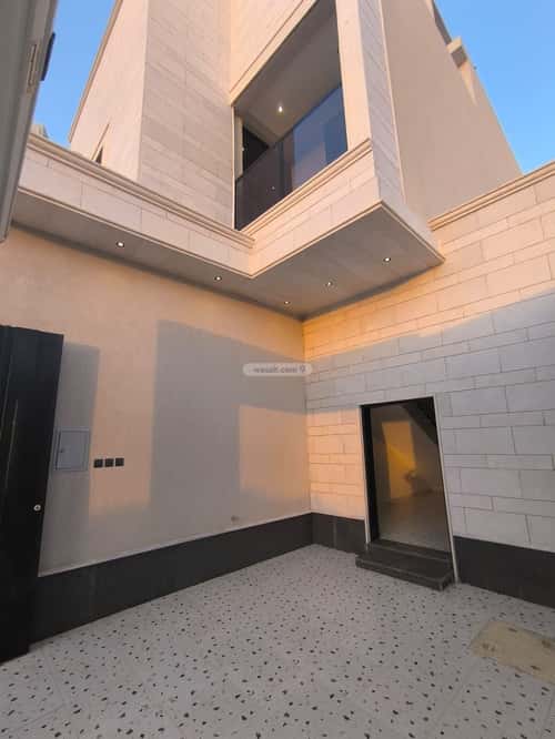 5 bedroom villa in Al Janadriyah 3