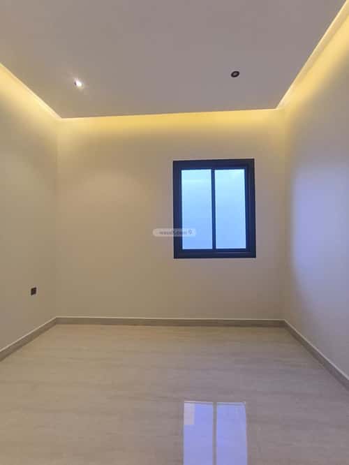 5 bedroom villa in Al Janadriyah 10