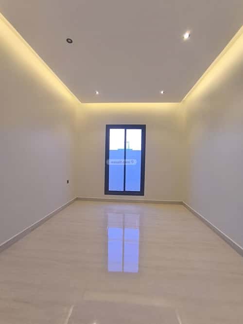 5 bedroom villa in Al Janadriyah 13
