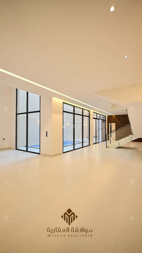 6 bedroom villa in Al Mahdiyyah 3