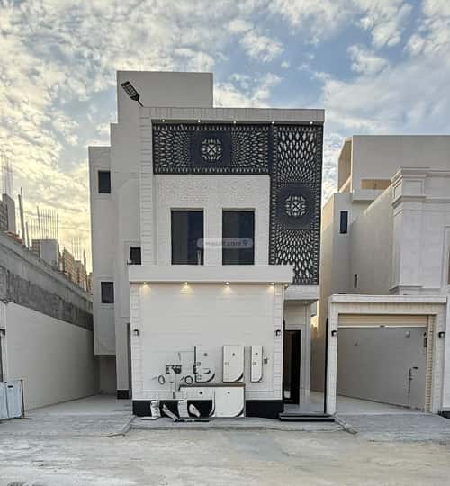 5 bedroom floor in Al Bayan 11