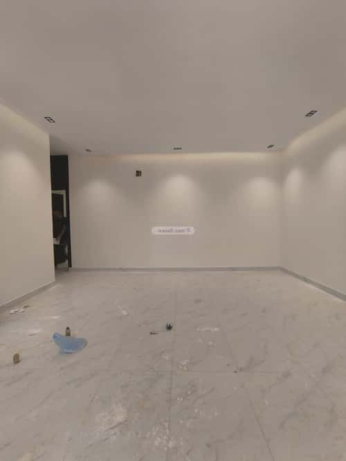 5 bedroom apartment in Al Janadriyah 2