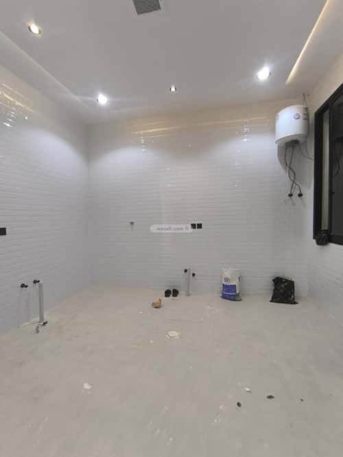 5 bedroom apartment in Al Janadriyah 4