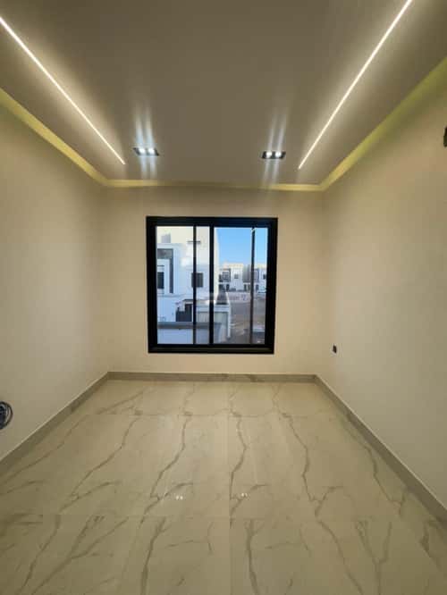 5 bedroom apartment in Al Janadriyah 12