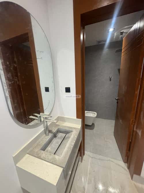 5 bedroom apartment in Al Janadriyah 9