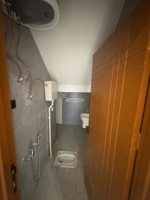 5 bedroom apartment in Al Janadriyah 2