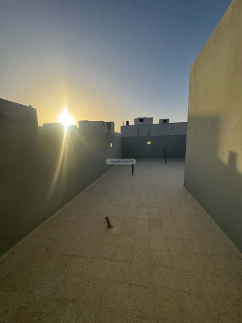 5 bedroom apartment in Al Janadriyah 8